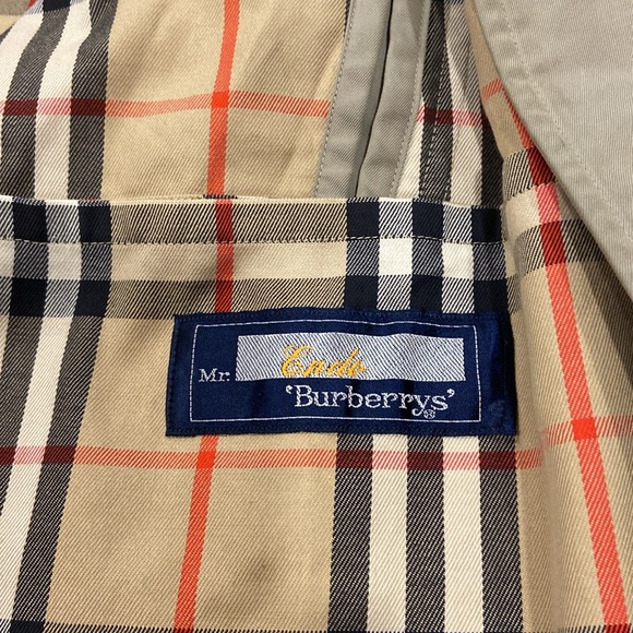 Authentic Mens Burberry’s  car coat - Picture 6 of 6